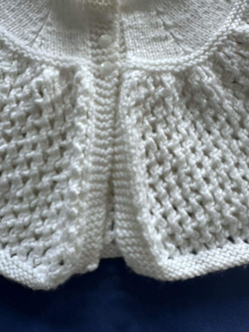 Handmade Hand Knit Baby Cardigan Sweater & Beanie Hat Set White 3-6M - Picture 4 of 7